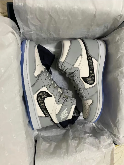 Dior x Air Jordan 1 High OG  CN8607-002 review 