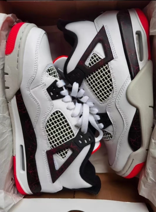 Air Jordan 4 Retro “Pale Citron