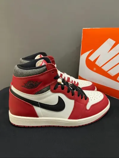 Air Jordan 1 Retro High  Chicago Lost and Found  DZ5485-612 (Top Quality)  review Abraham Dewar 03