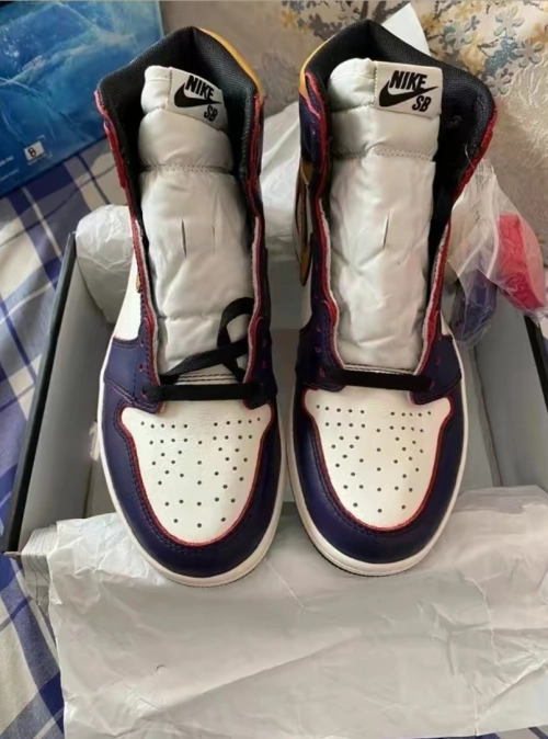 Air Jordan 1 Retro High OG Defiant SB LA to Chicago CD6578-507 review 