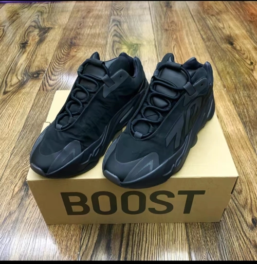 Yeezy Boost 700 MNVN Triple Black FV4440 review 