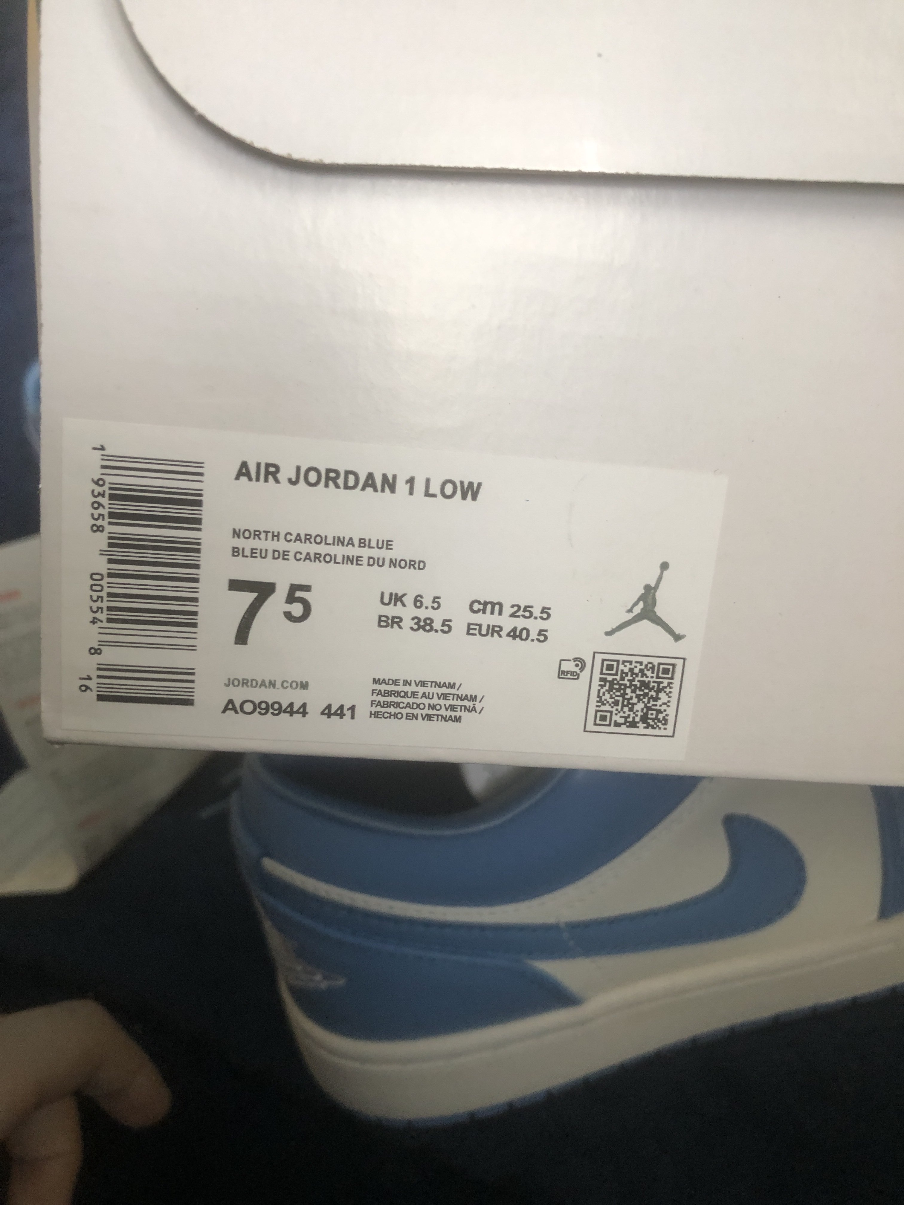 Air Jordan 1 Low UNC (W) AO9944-441 review Air Jordan 1 Low UNC (W) AO9944-441 00