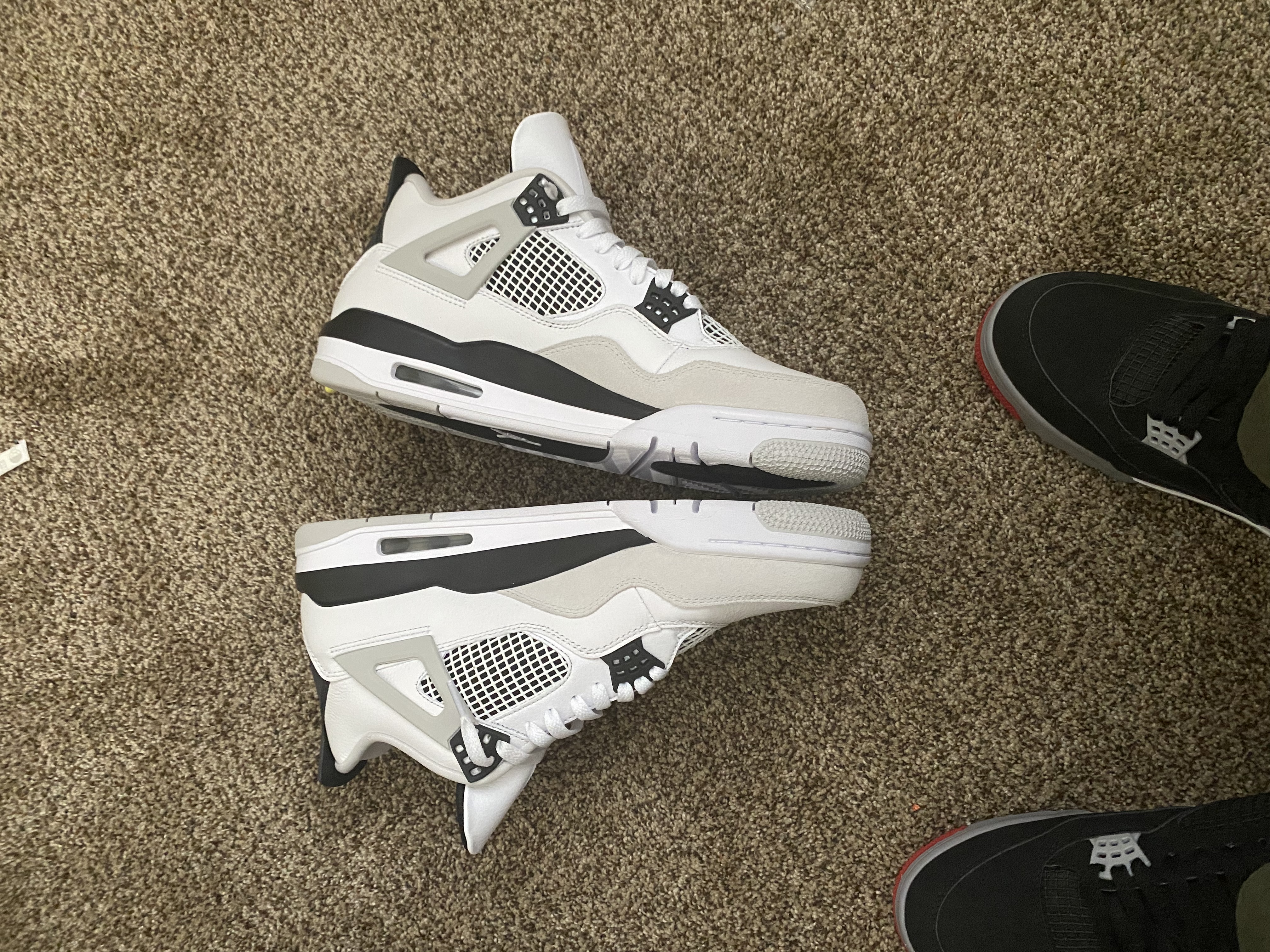 Air Jordan 4 Retro Military Black DH6927-11 review kkk 02