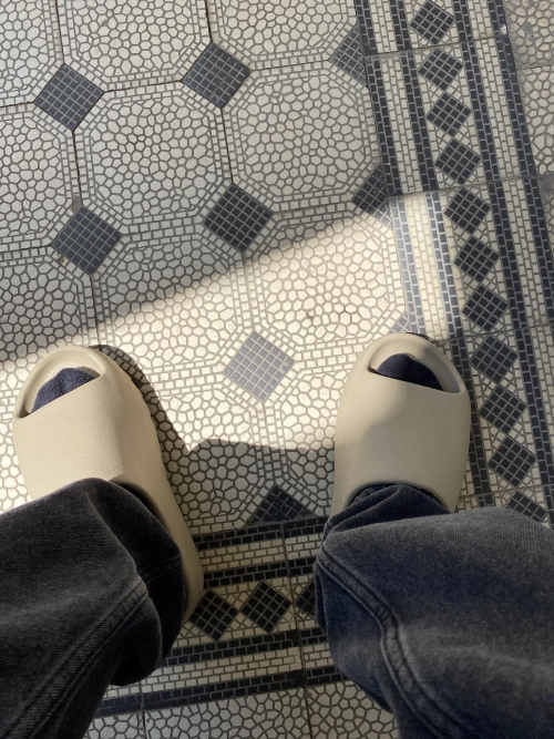 adidas Yeezy Slide Pure GW1934  review 