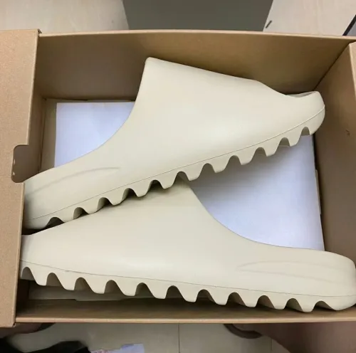 Dope sneakers adidas Yeezy Slide Reps Bone FZ5897 review 