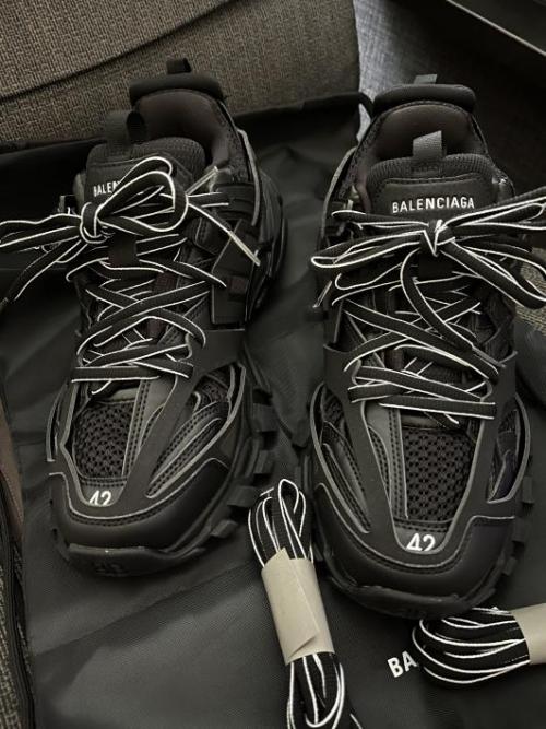 Balenciaga Track LED Black 555032 W1GB7 1000  review 