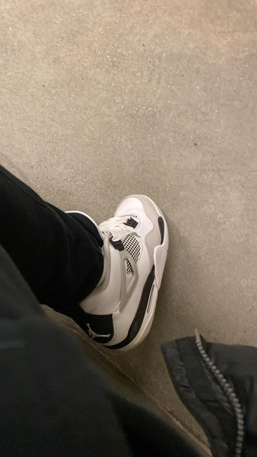 Air Jordan 4 Retro Military Black DH6927-111(Top Quality) review Andera