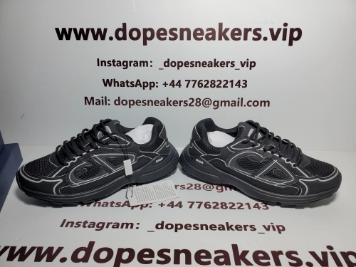 Dior B30 Triple Black 3SN279ZRF_H900 (Reflective) review 