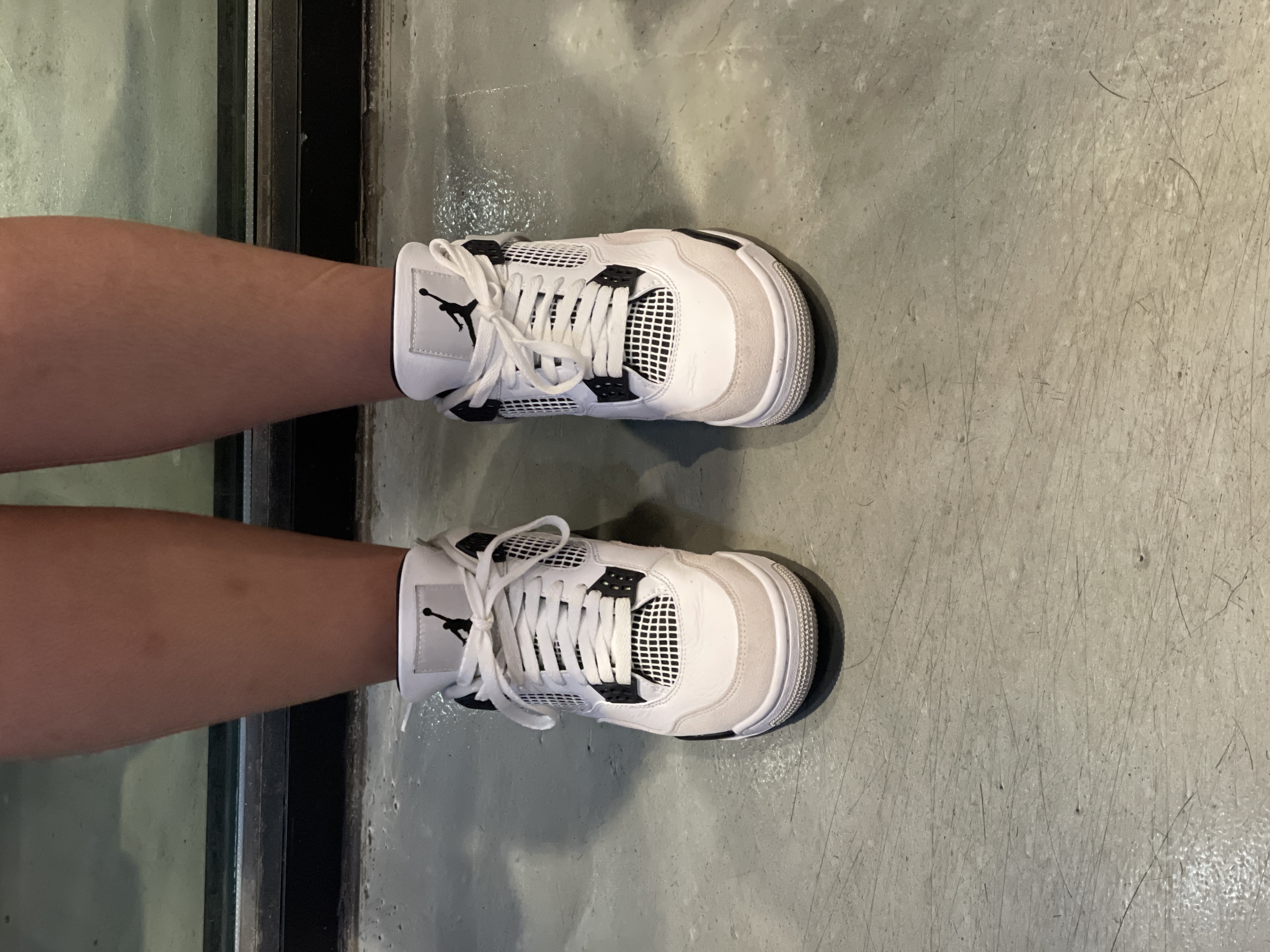 Air Jordan 4 Retro Military Black DH6927-111(Top Quality) review Ángel 03