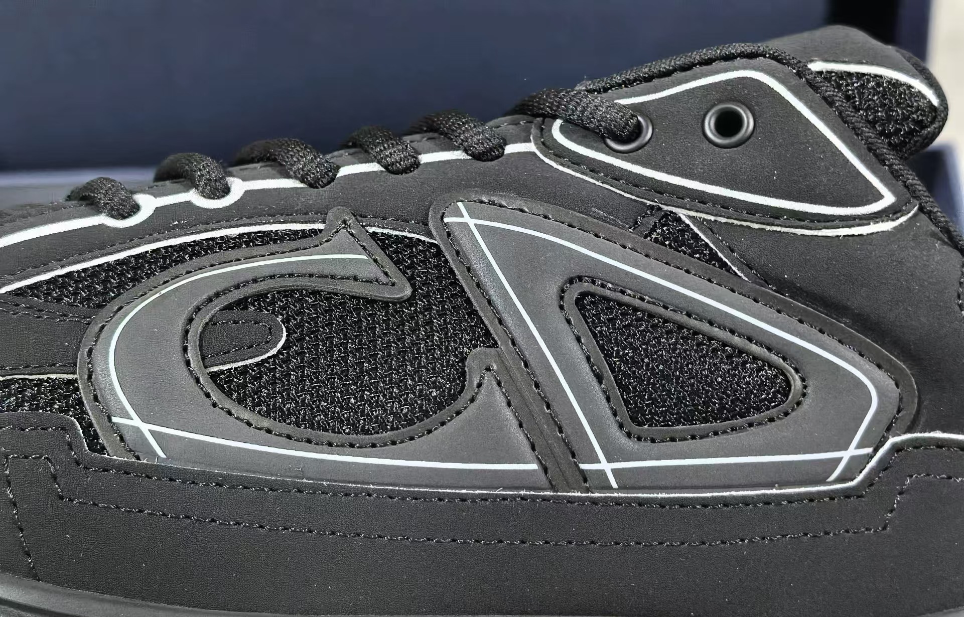 Dior B30 Triple Black 3SN279ZRF_H900 (Reflective) review Wallace