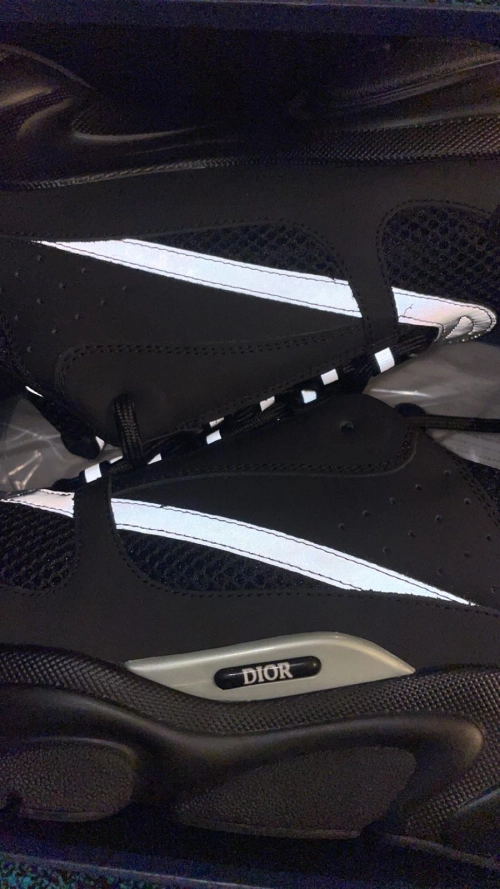 Dior B22 Black Silver 3SN231ZNG_H969  review 