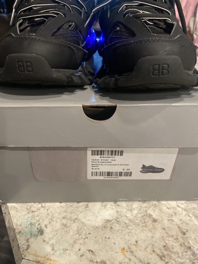 Balenciaga Track LED Black 555032 W1GB7 1000  review Elijah 01