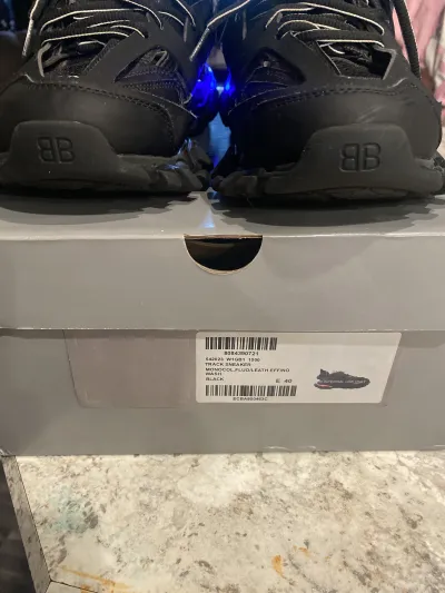 Balenciaga Track LED Black 555032 W1GB7 1000  review Elijah 01