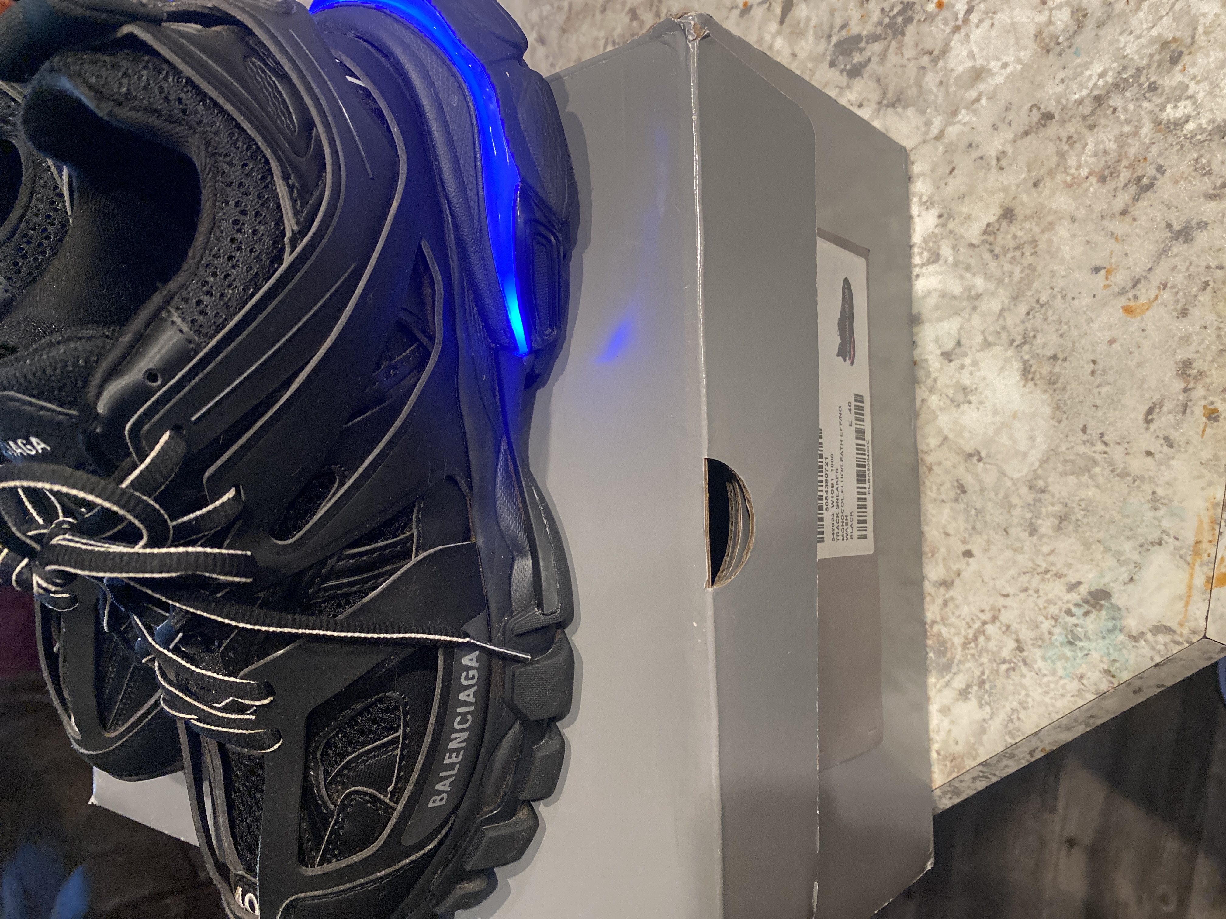 Balenciaga Track LED Black 555032 W1GB7 1000  review Elijah 02