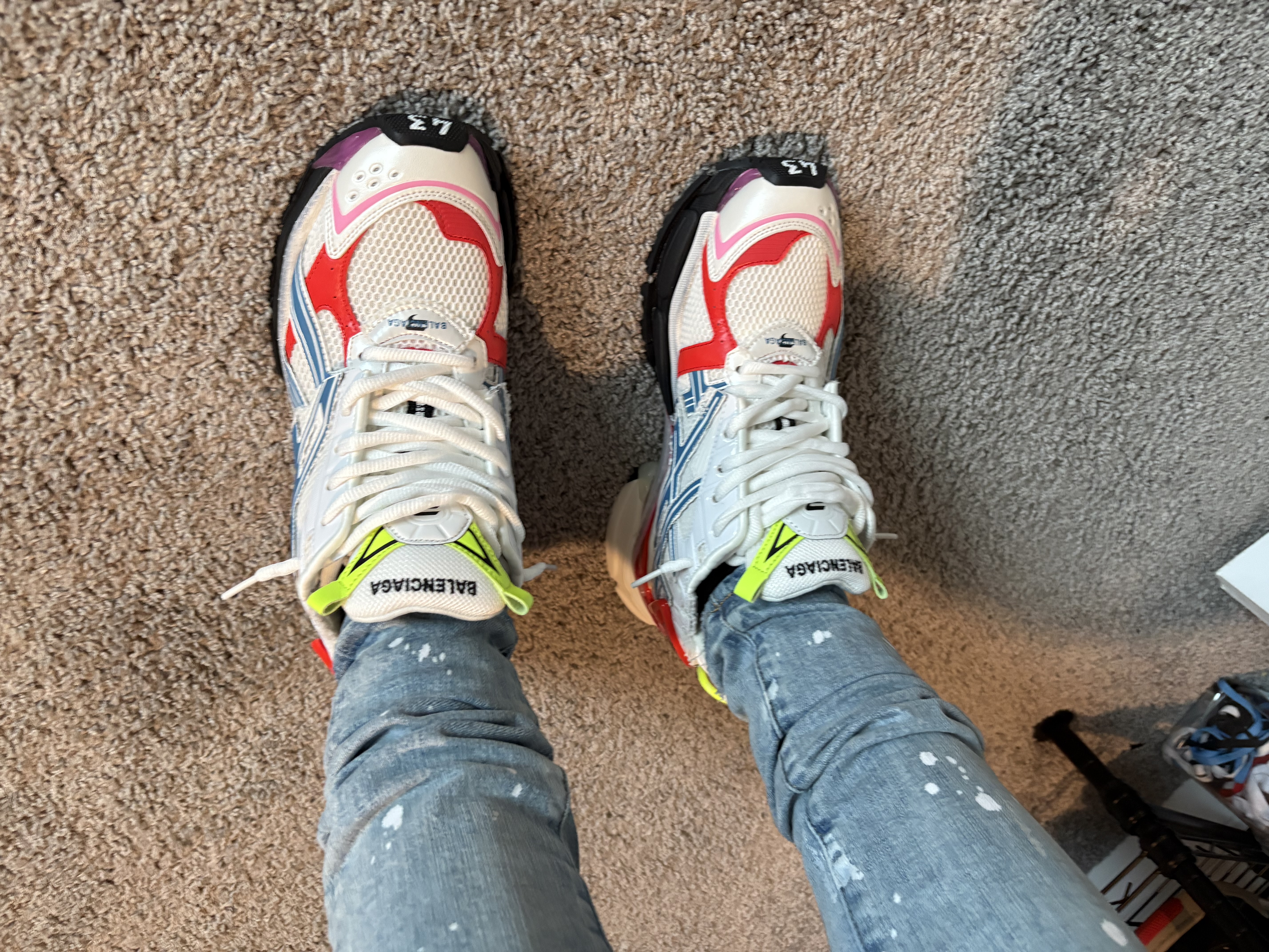 Balenciaga Runner White Blue Red 677402 W3RB6 9645 review Mrwalkemdownwitahardboiledegg 00