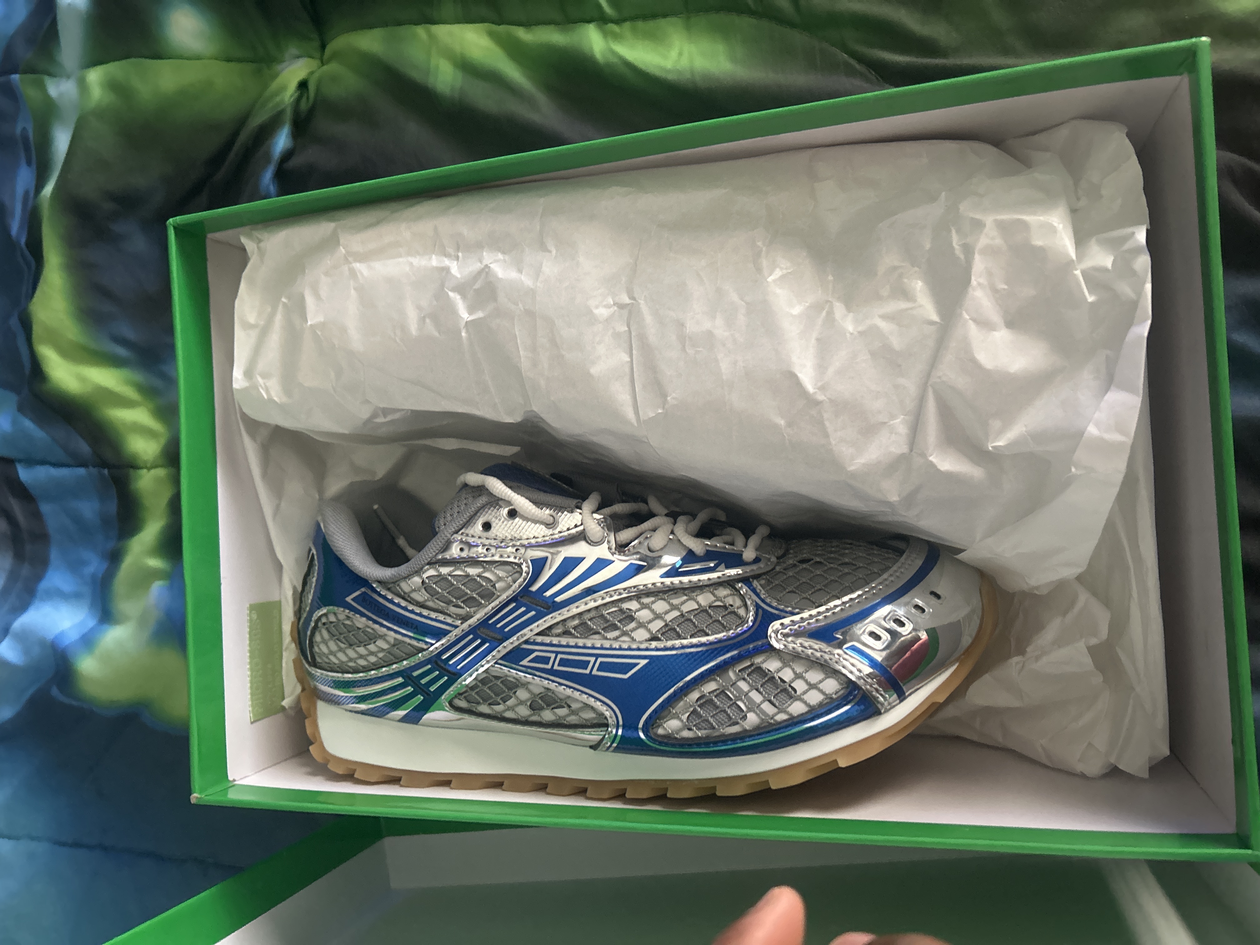 Bottega Veneta Orbit Blue Grey 741357V2X401375 review ian him 01