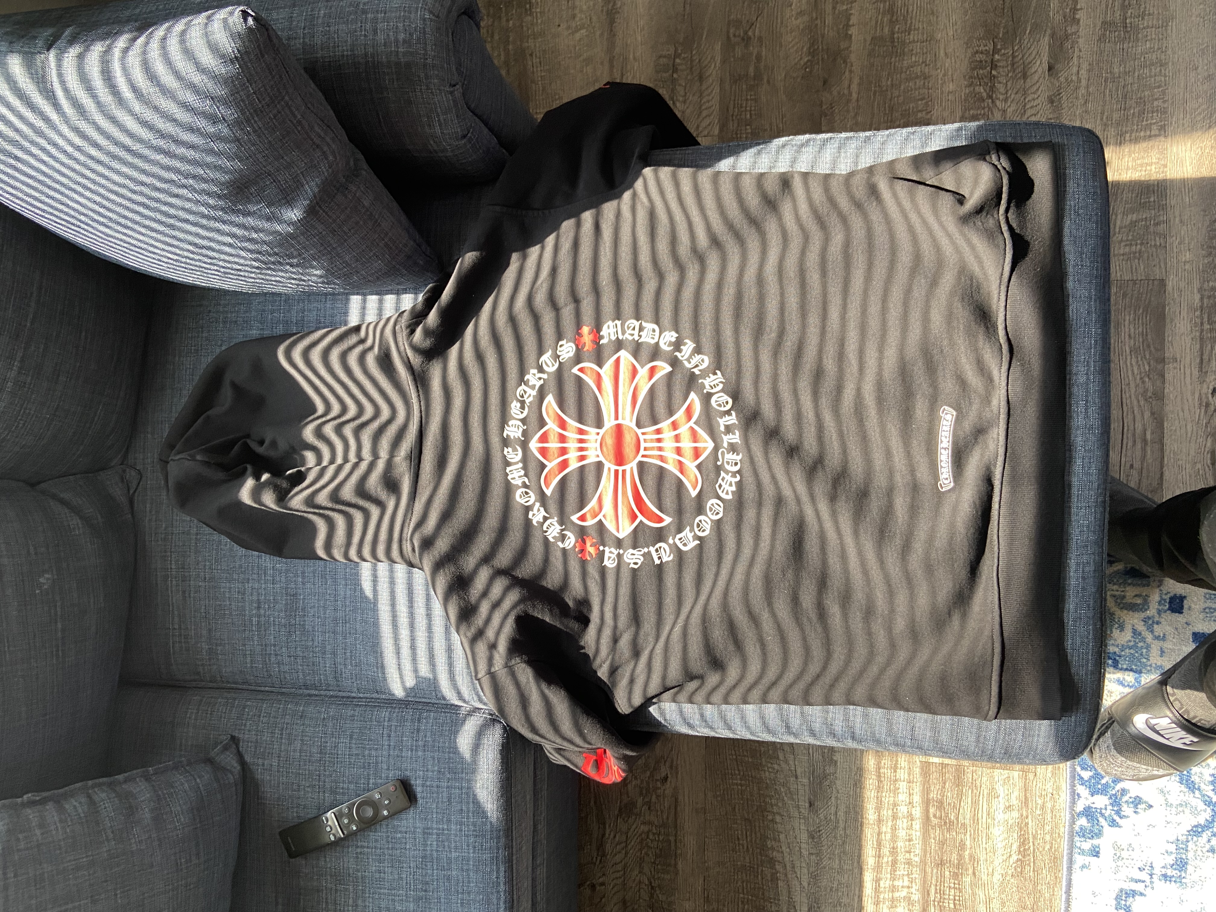 Chrome Hearts Made In Hollywood Plus Cross Zip Up Hoodie Black/Red review anonymous 01