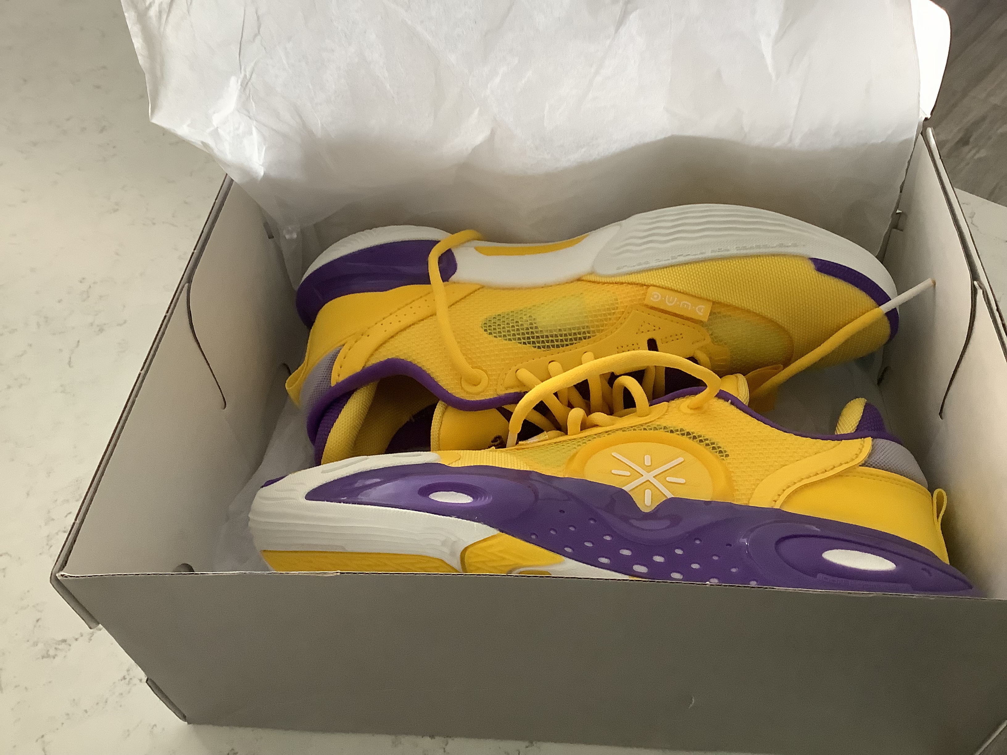 Nike Air Zoom G.T. Cut Blue Void Siren Red CZ0175-400 review Leo Milne