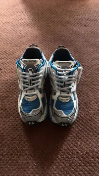 Balenciaga Runner White Blue review 1