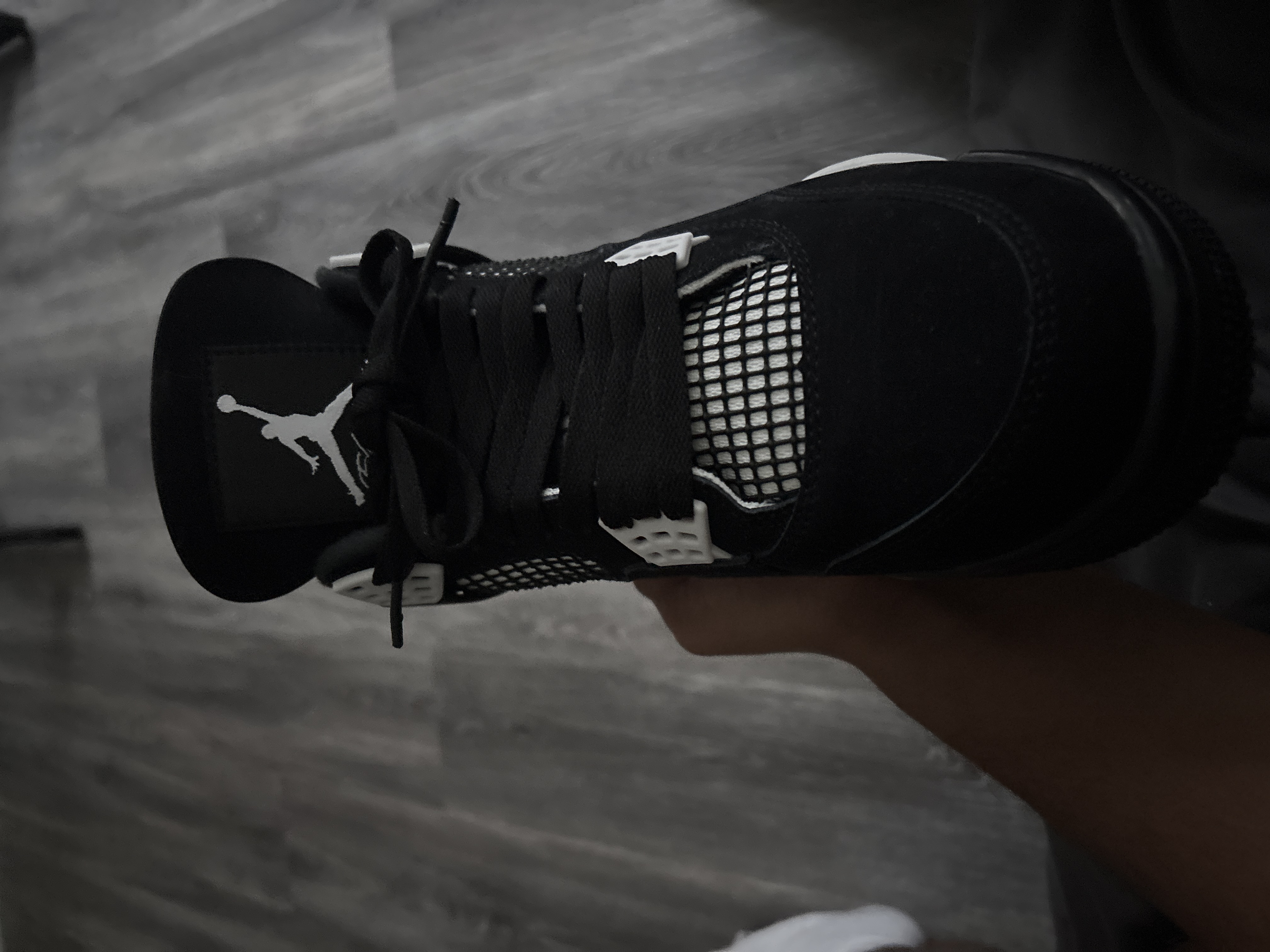 Air Jordan 4 Retro White Thunder FQ8138-001(Top Quality) review Bris 00