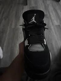 Air Jordan 4 Retro White Thunder FQ8138-001 review 0