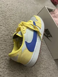Travis Scott x Air Jordan 1 Low OG 'Canary' DZ4137-700 review 2