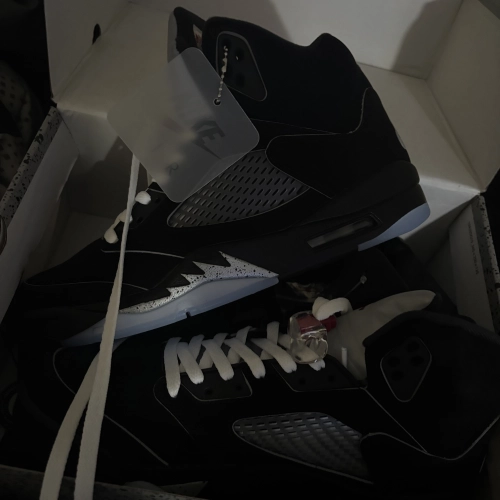 Air Jordan 5 Black Metallic Reimagined HF3975-001 review 