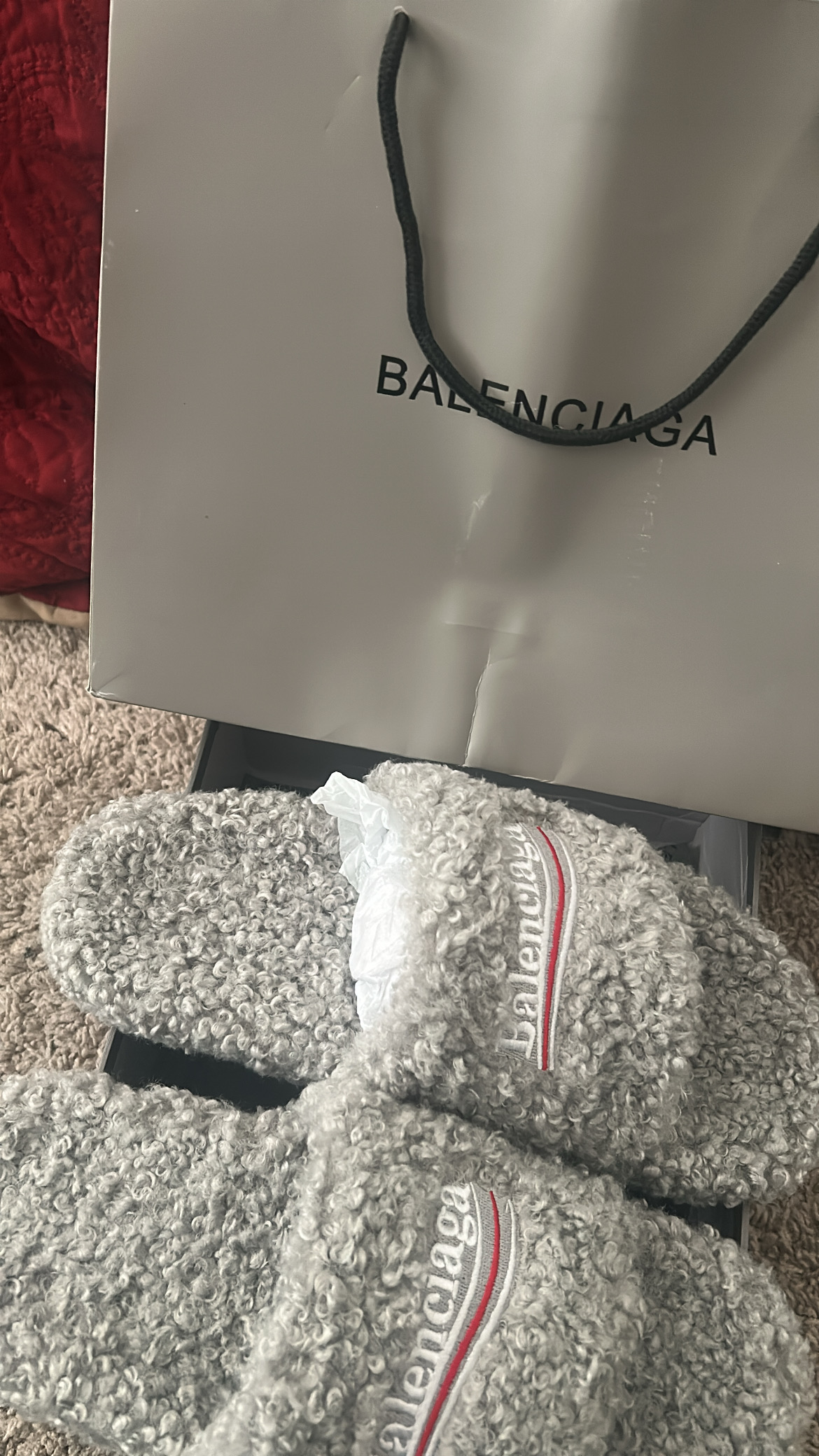 Balenciaga Furry Slide Grey 654261W2D011596 review random