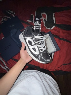 Dior B30 Black 3SN279ZMB_H969 review King 02