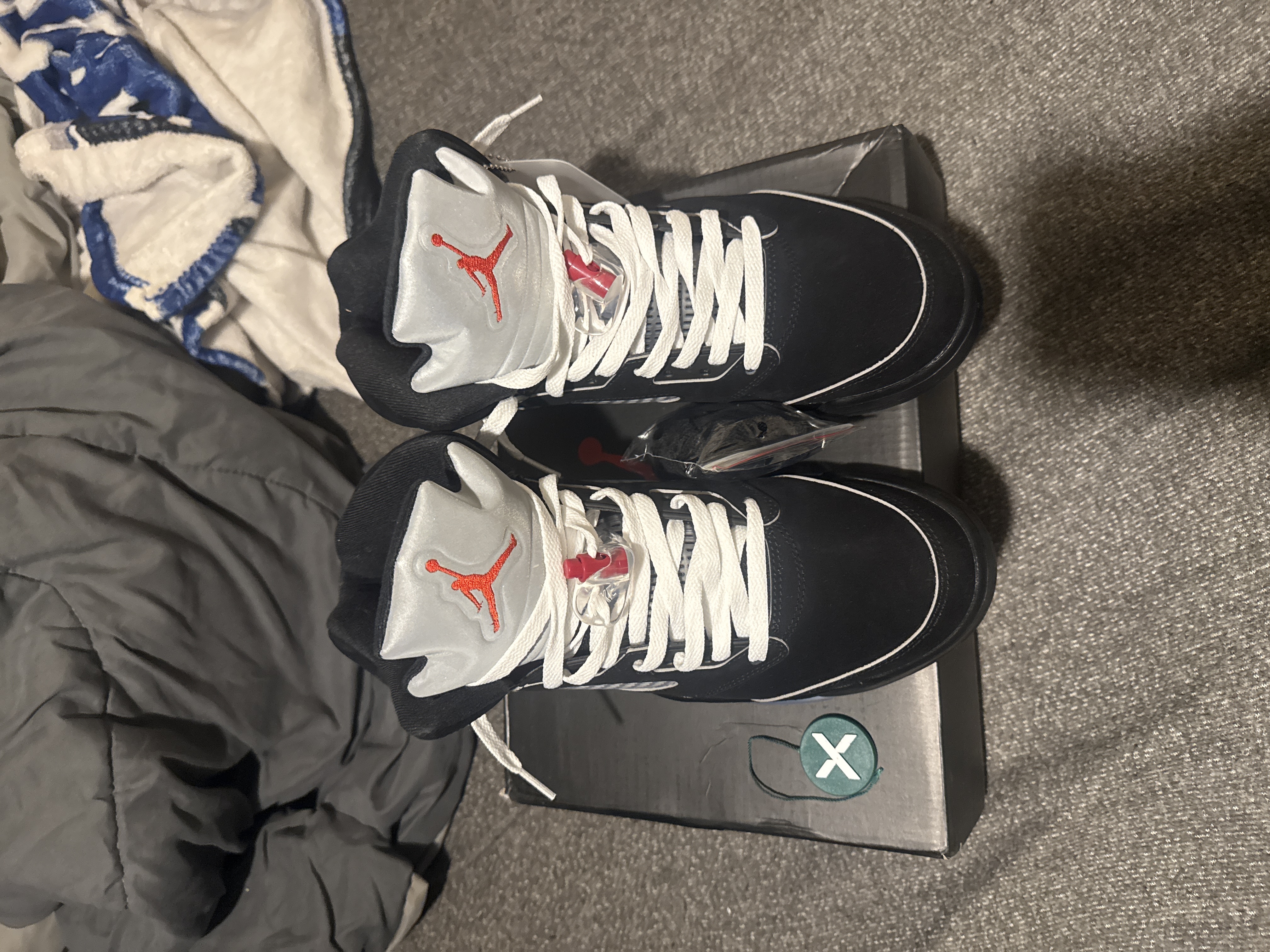 Air Jordan 5“Black Metallic Reimagined" HF3975-001 review darren 00