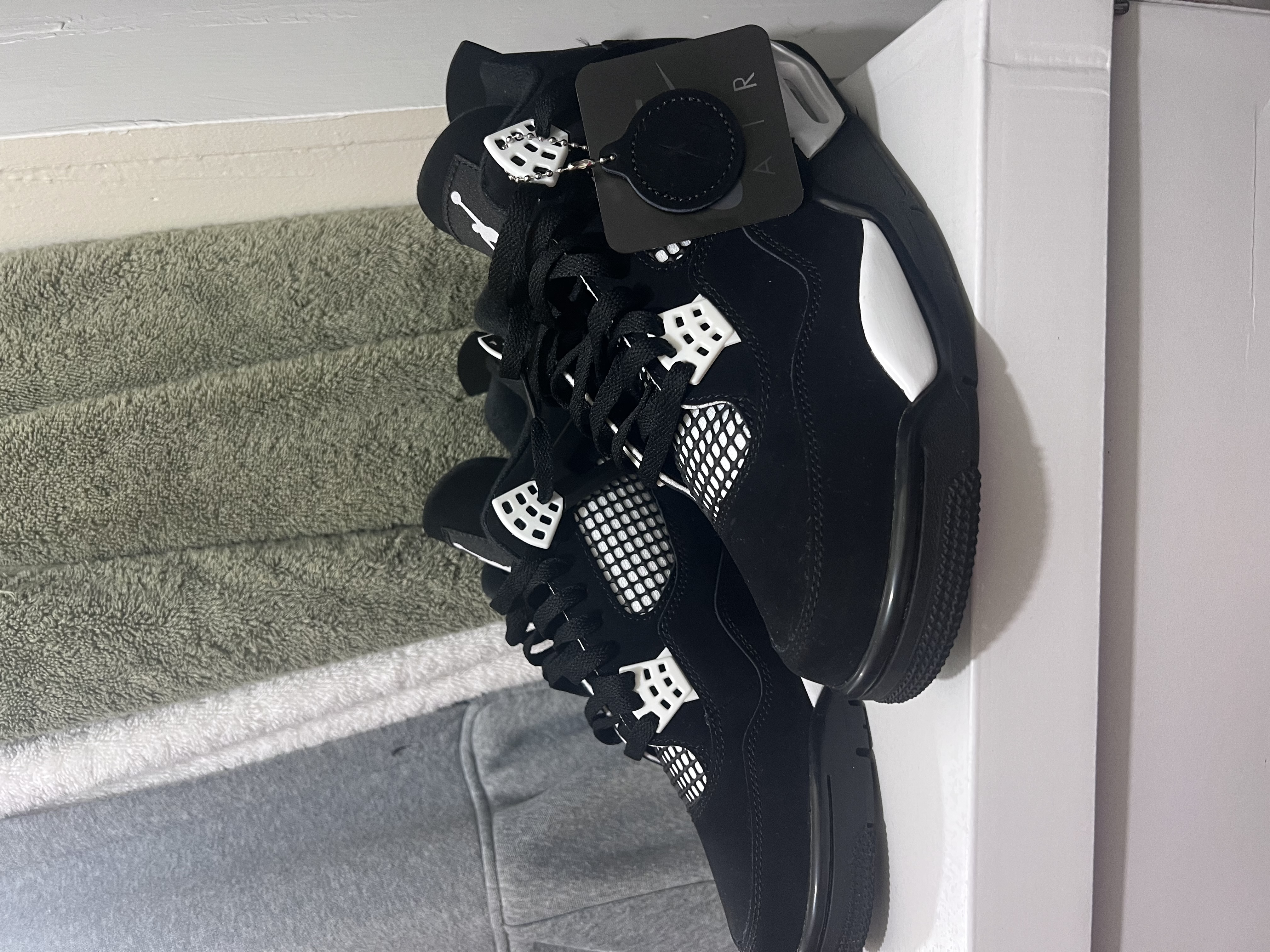 Air Jordan 4 Retro White Thunder FQ8138-001(Top Quality) review Great Purchase ❤️ 00