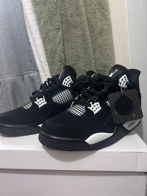 Air Jordan 4 Retro White Thunder FQ8138-001(Top Quality) review 