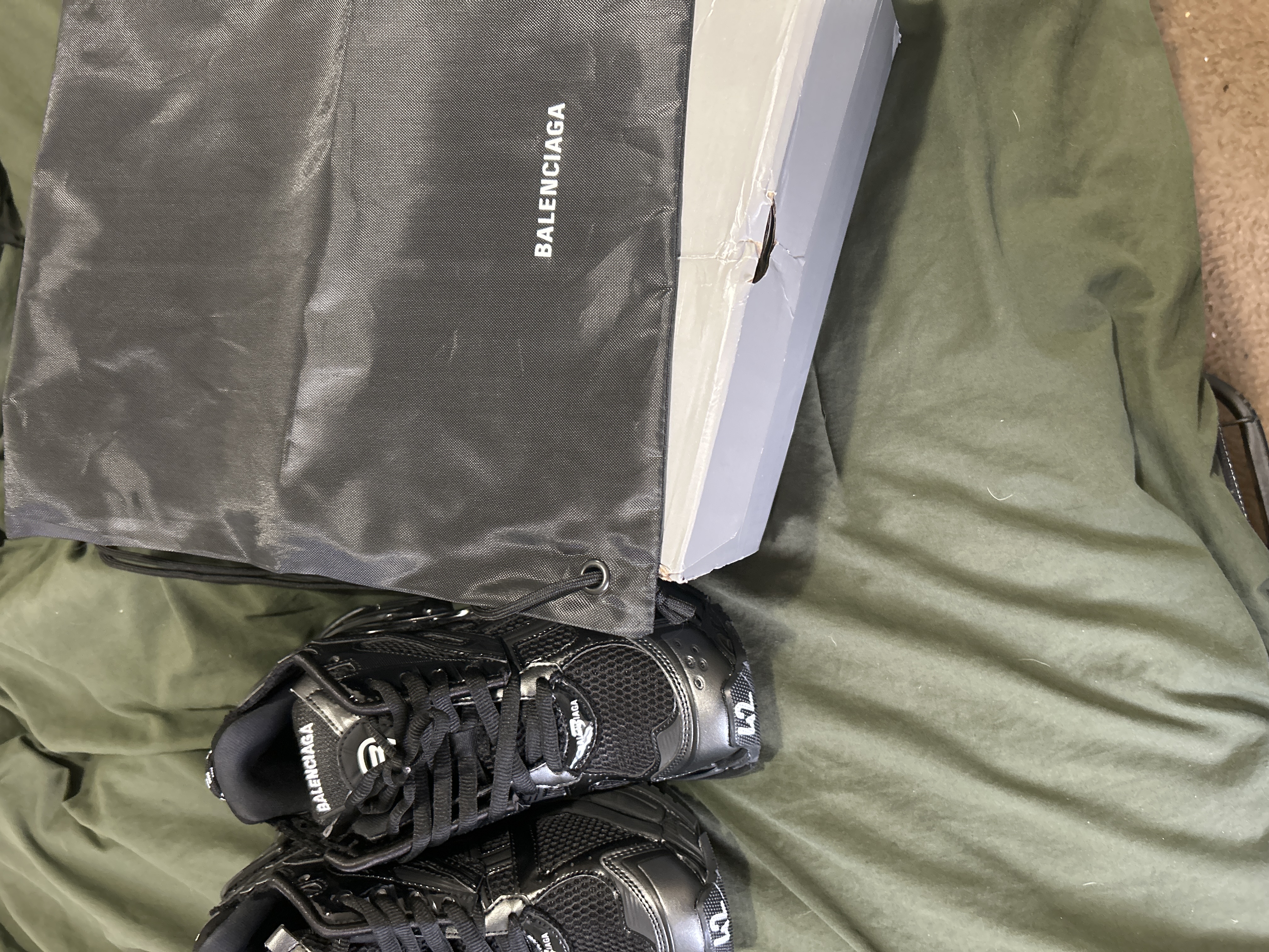 Balenciaga Runner Black 656065W3RA11000 review stefan 05