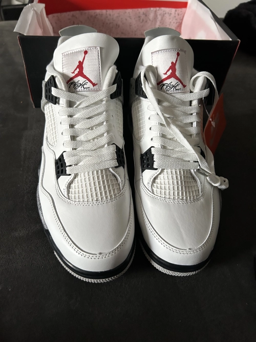 Air Jordan 4 Retro OG 'White Cement' FV5029-100 （2025） review 