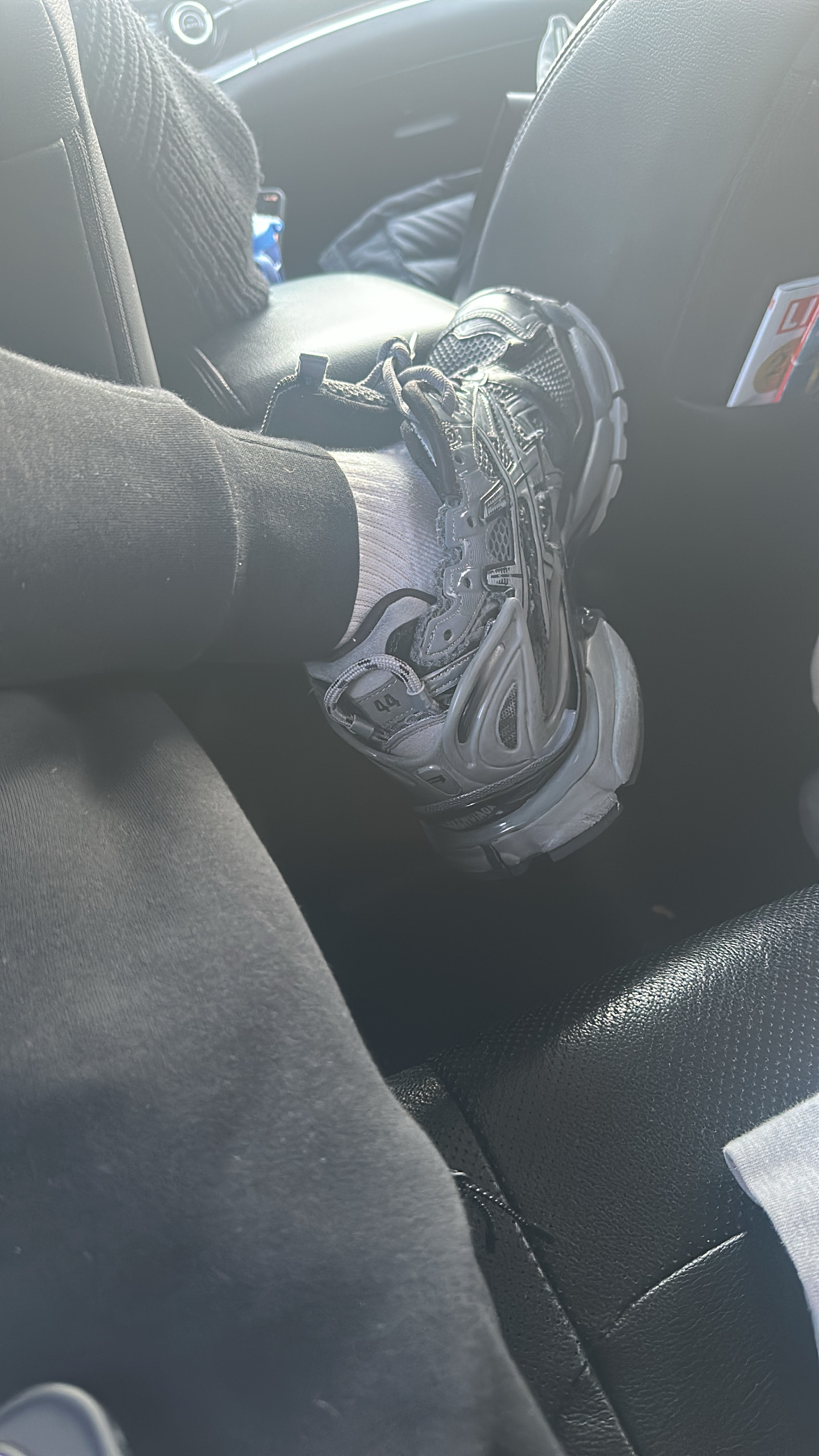 Balenciaga Runner All Black Gray 677402 W3RB2 1515 review 1