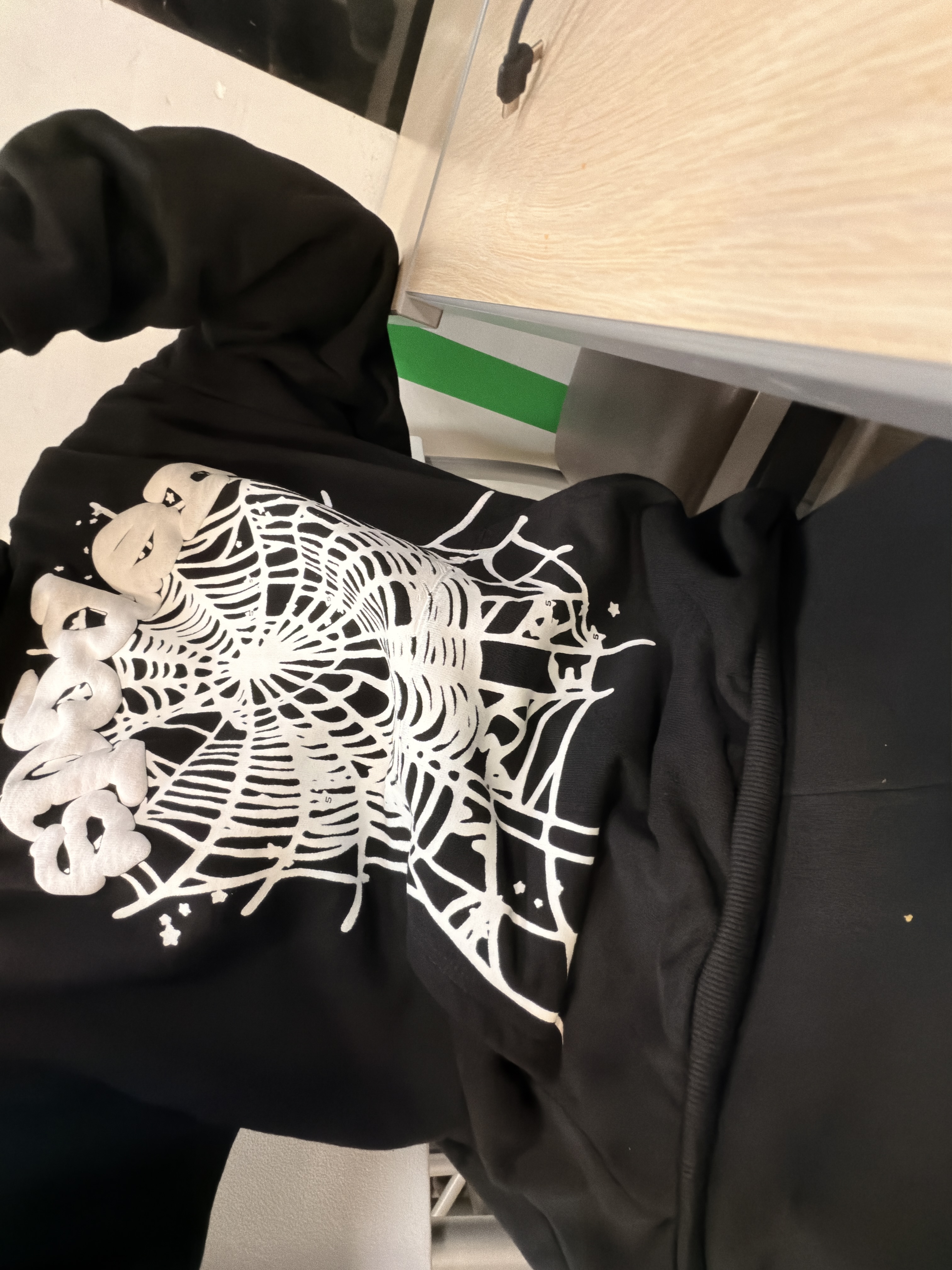 Sp5der Spider Worldwide Black OG Web Hoodie review 2