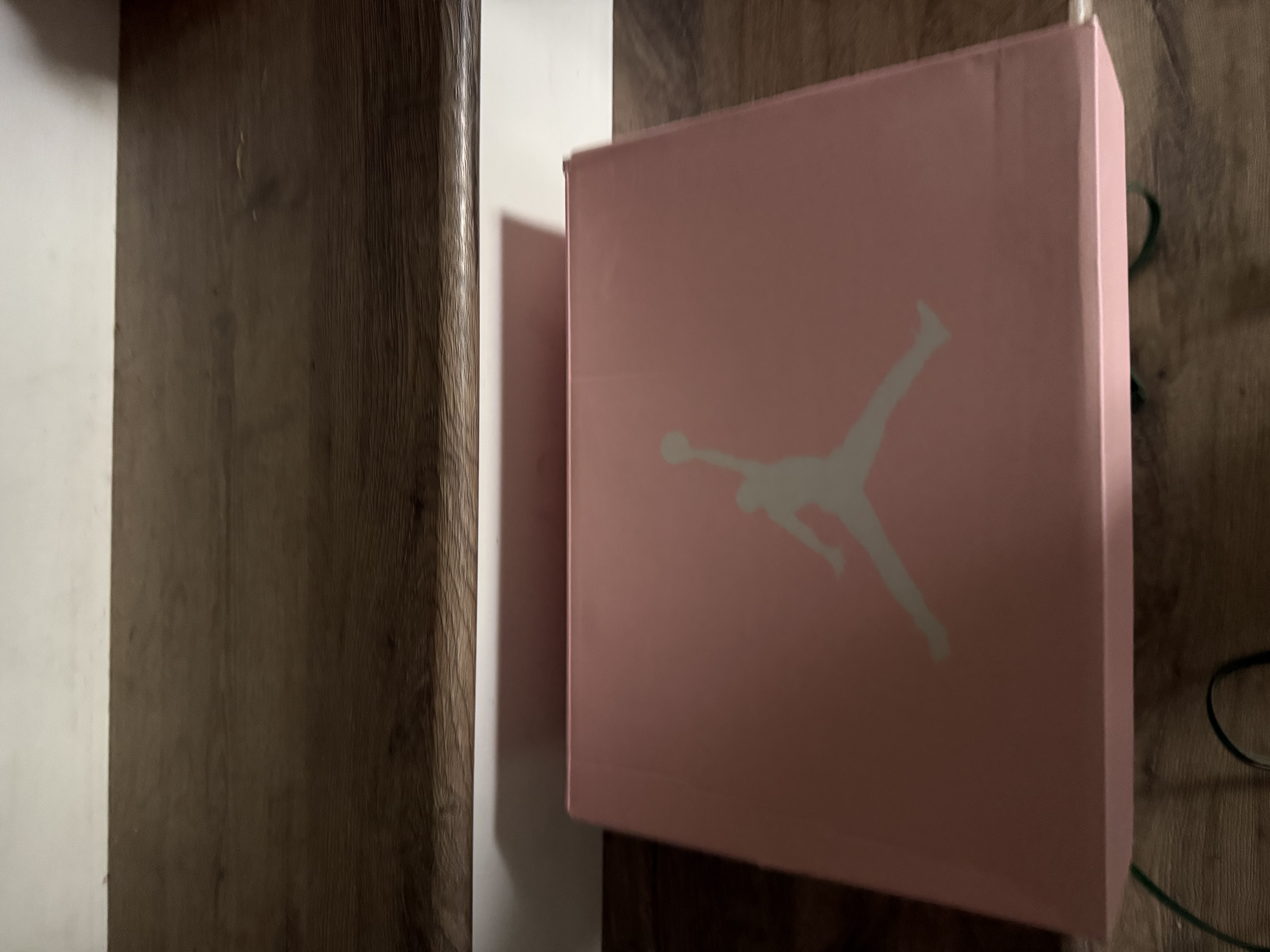 Air Jordan 5 Retro 'Medium Soft Pink' HQ7978-102 review 0
