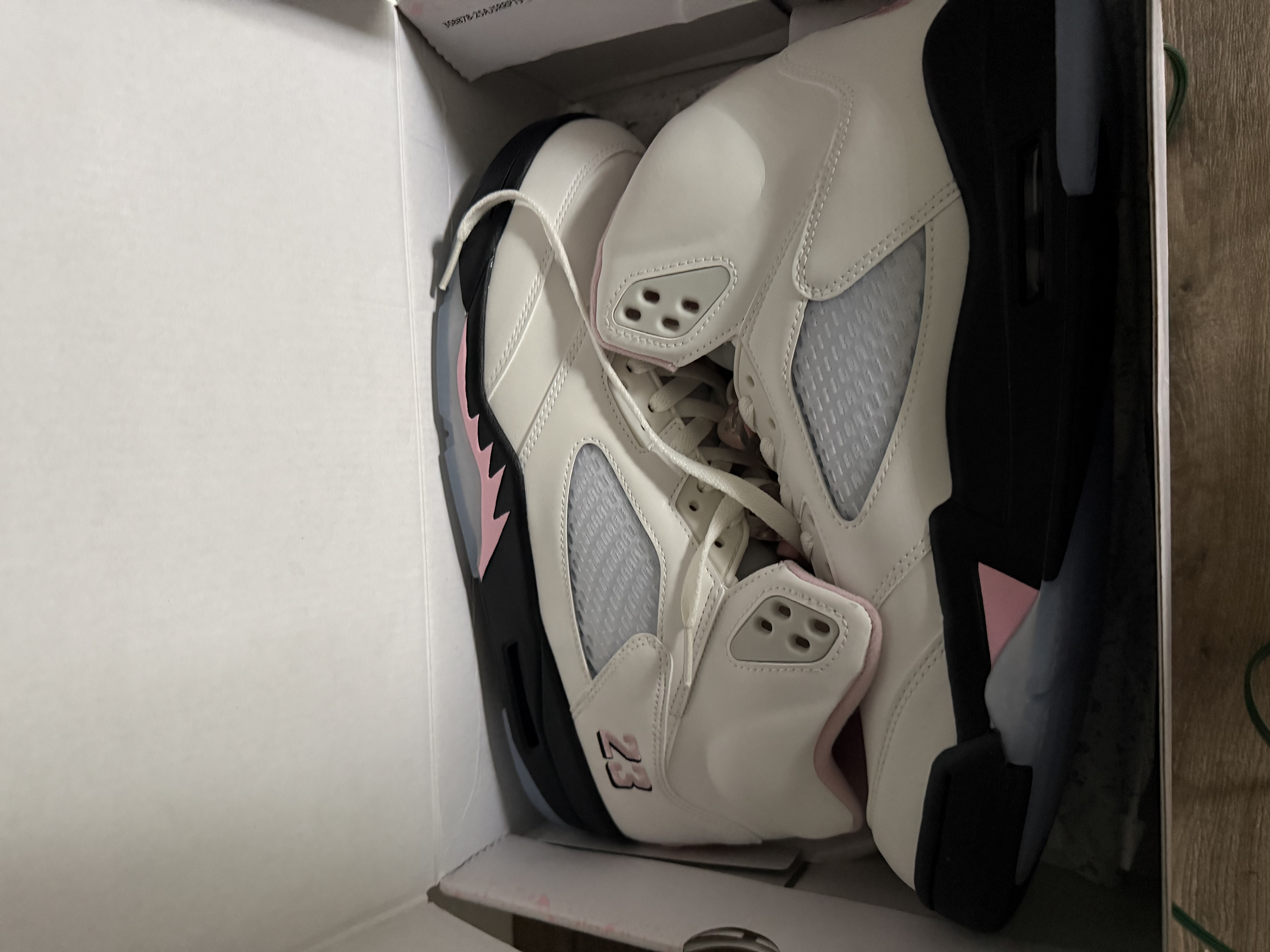 Air Jordan 5 Retro 'Medium Soft Pink' HQ7978-102 review 1