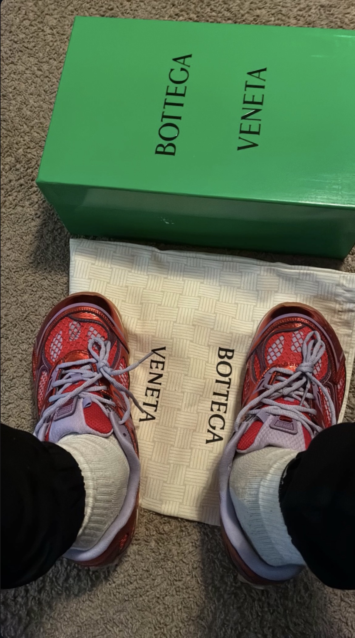 Bottega Veneta Orbit Red review 0