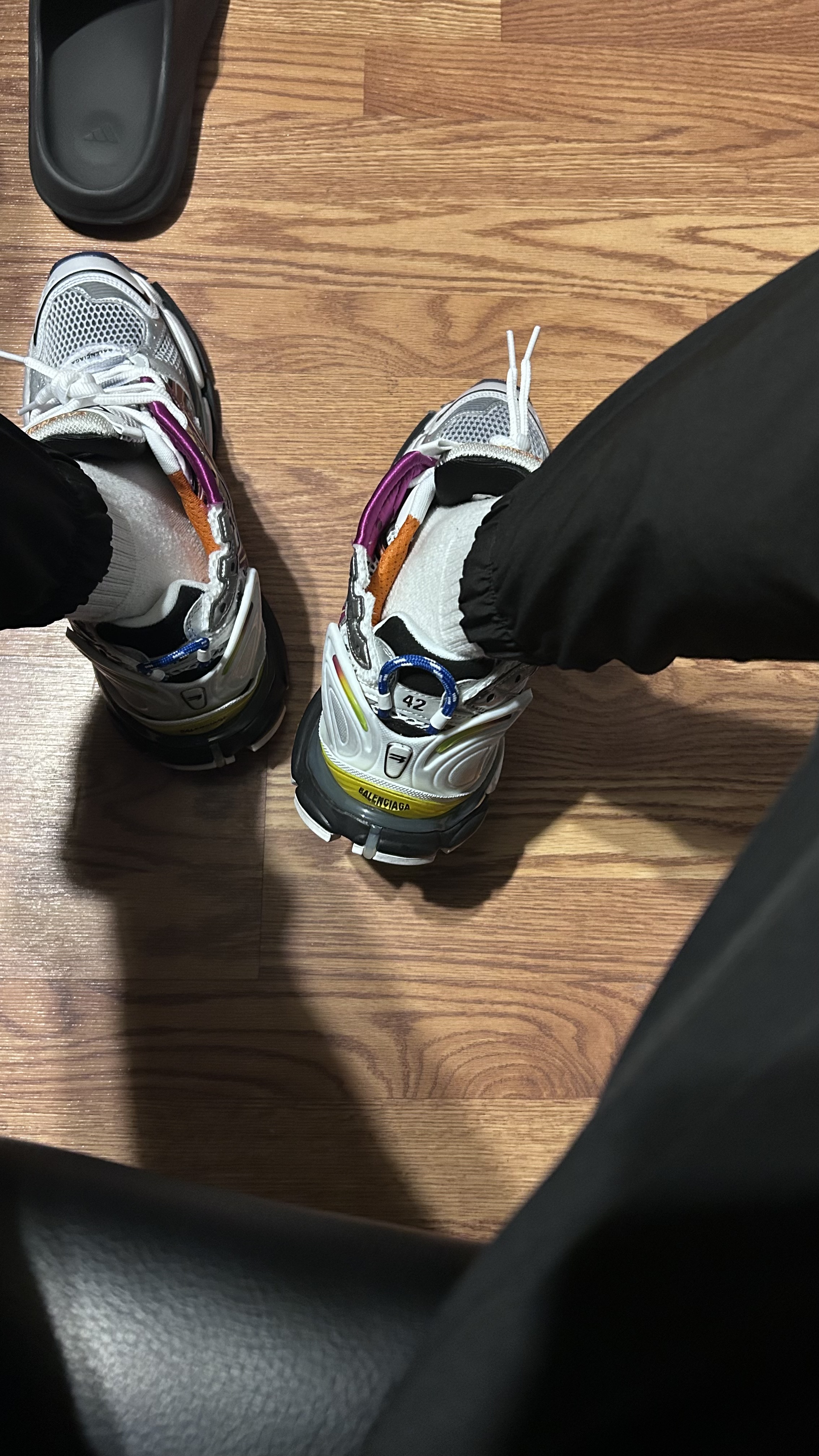 Balenciaga Runner Silver Purple Reps review 0