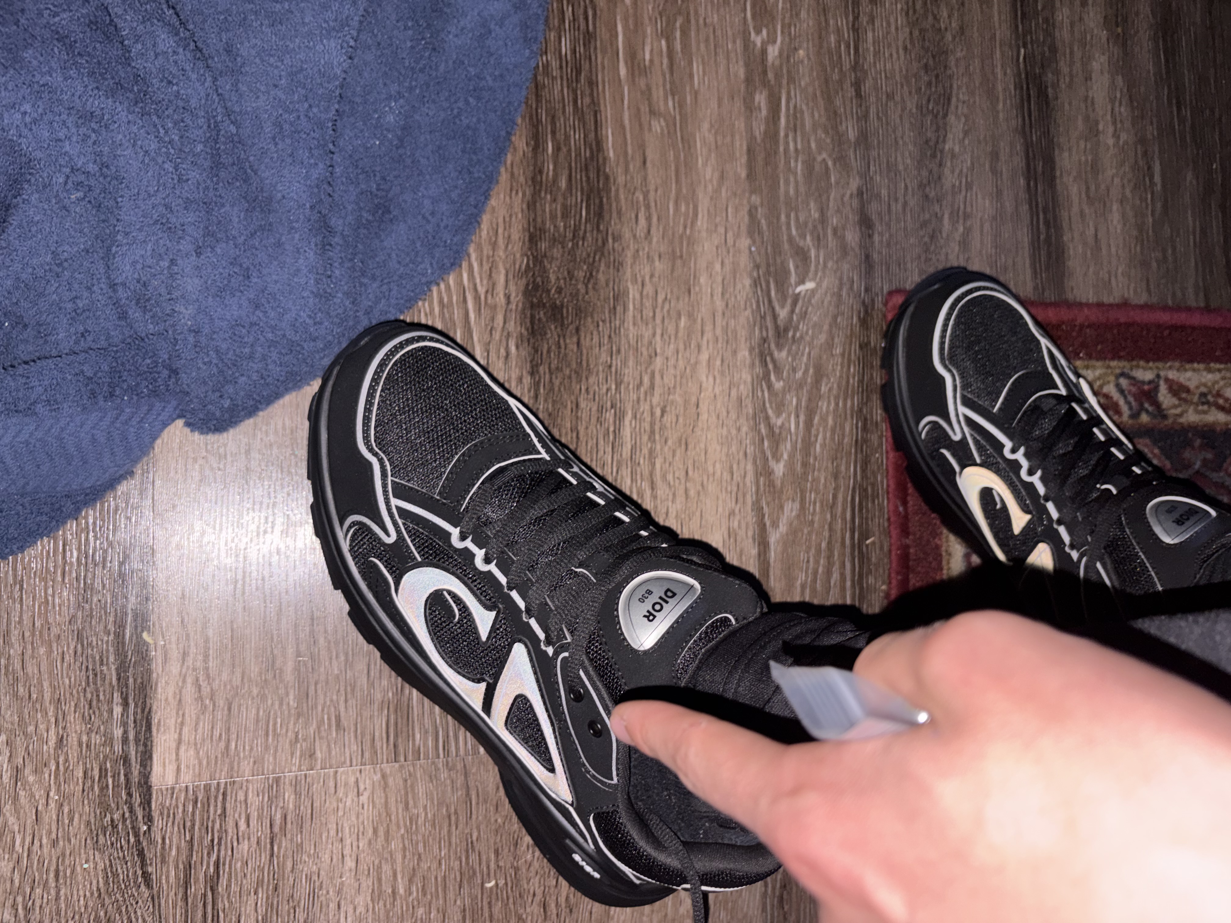 Dior B30 Triple Black 3SN279ZRF_H900 (Reflective) review 1