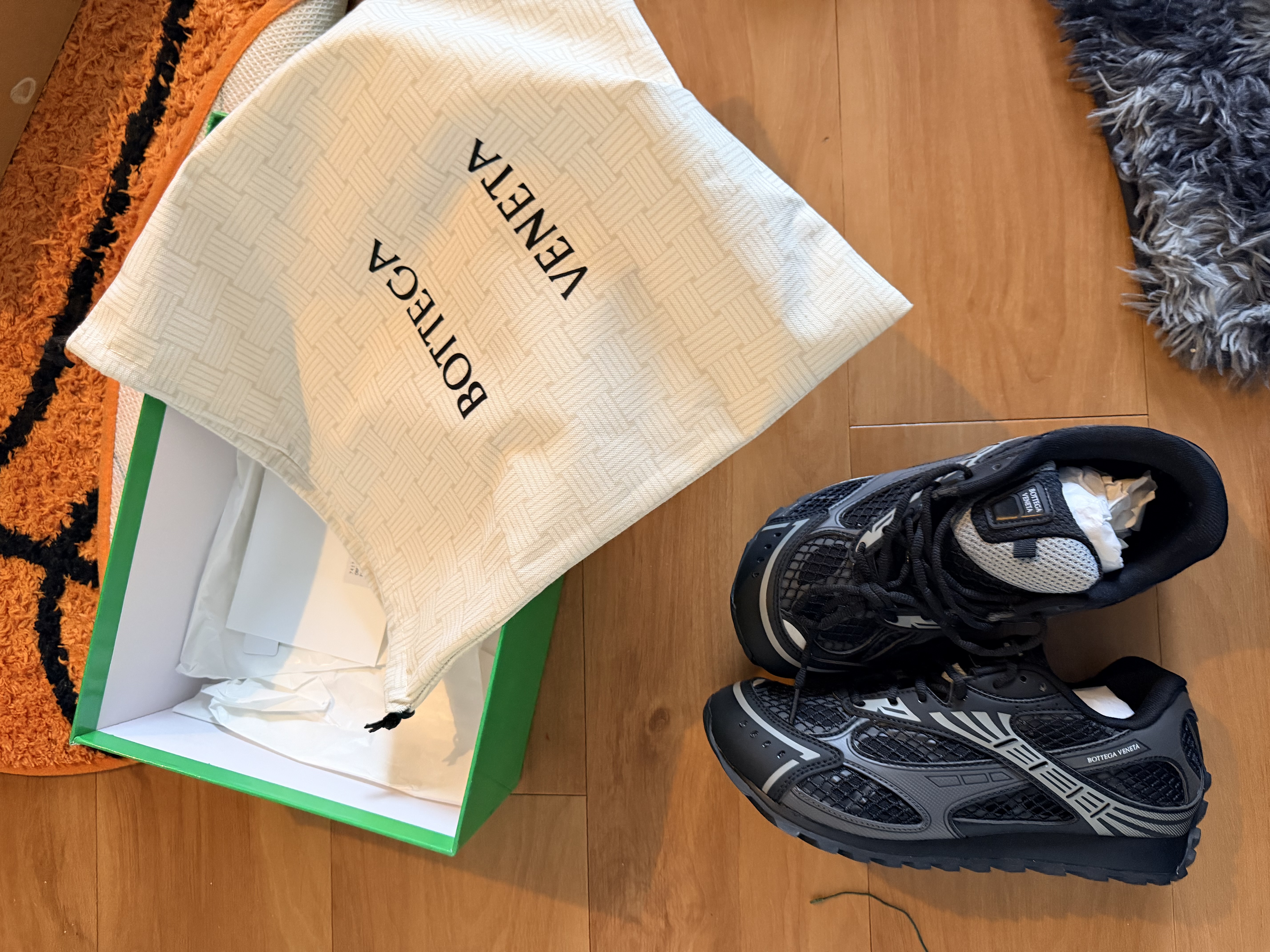 Bottega Veneta Orbit Black Reps review 4