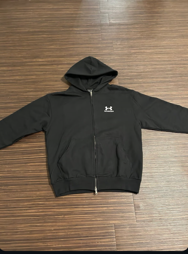 Balenciaga x Under Armour Baggy Sweatpants Black 809709 TRVB8 9034 review 0