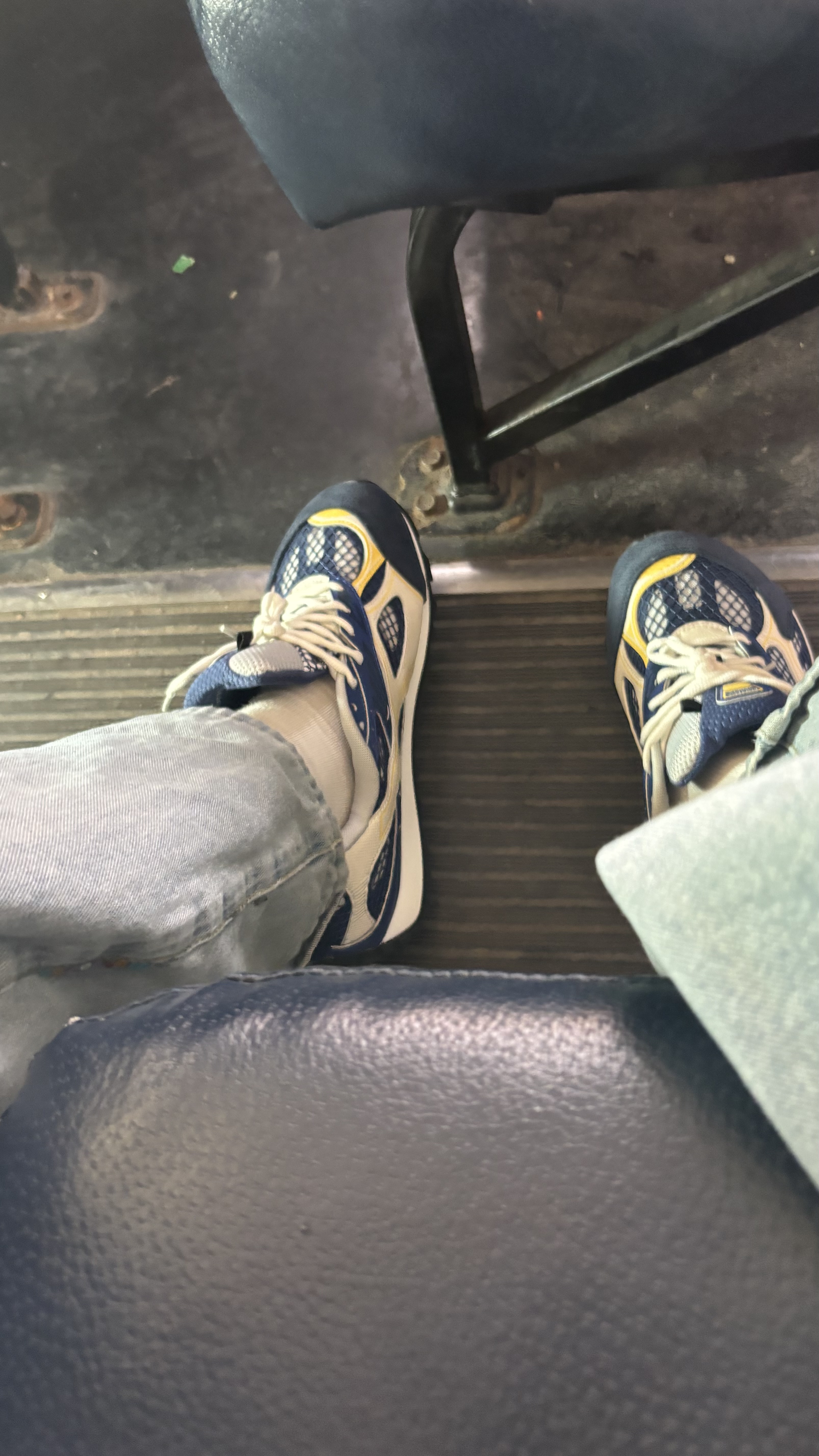 Bottega Veneta Orbit Dark Blue review 0