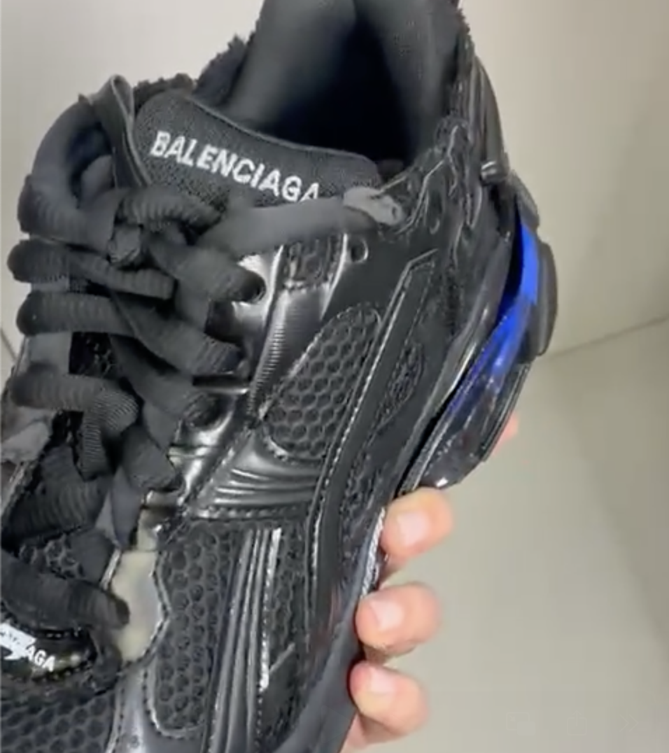 Balenciaga RUNNER LED SNEAKER IN BLACK review 1