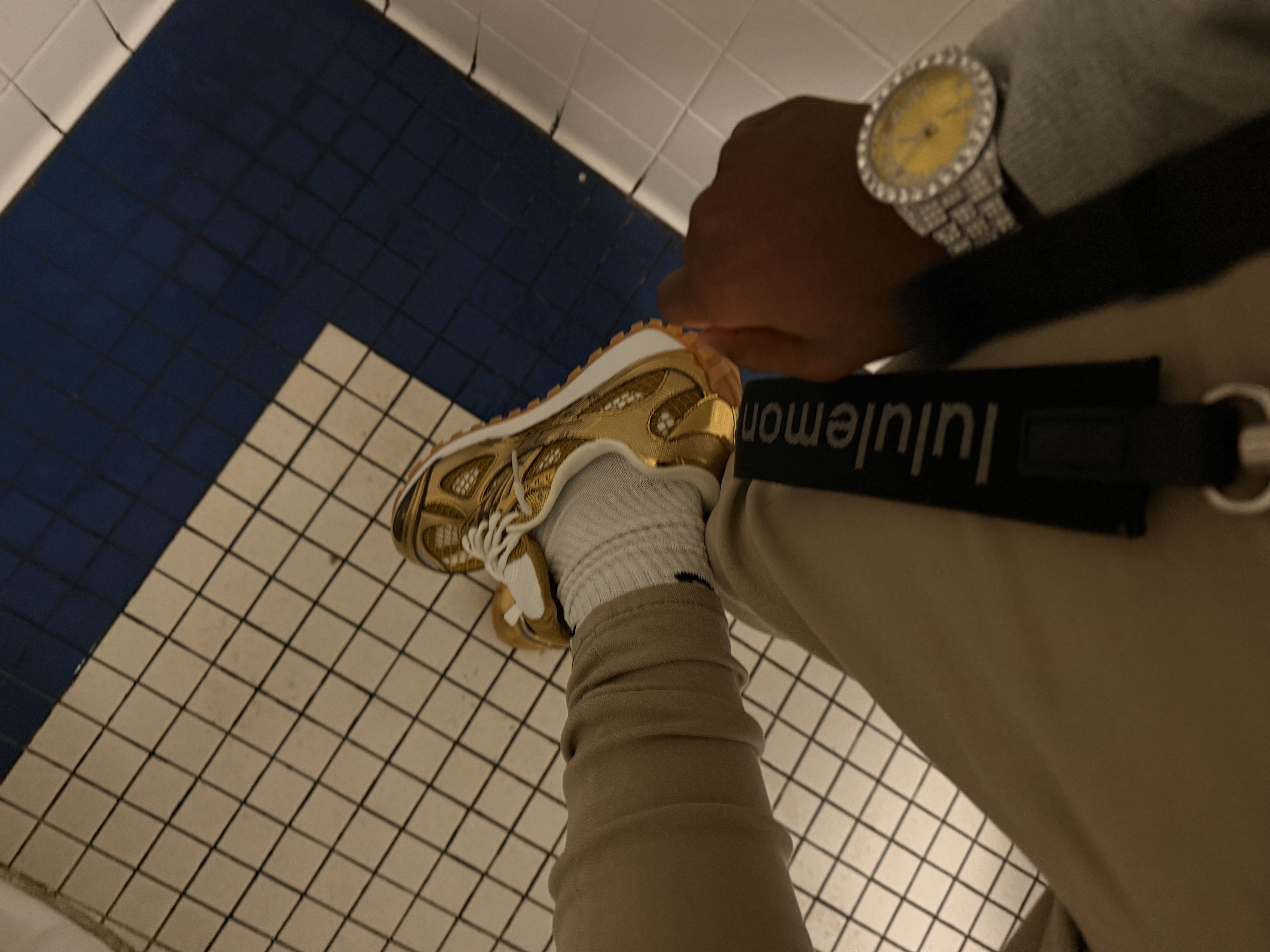 Bottega Veneta Orbit Gold review 1