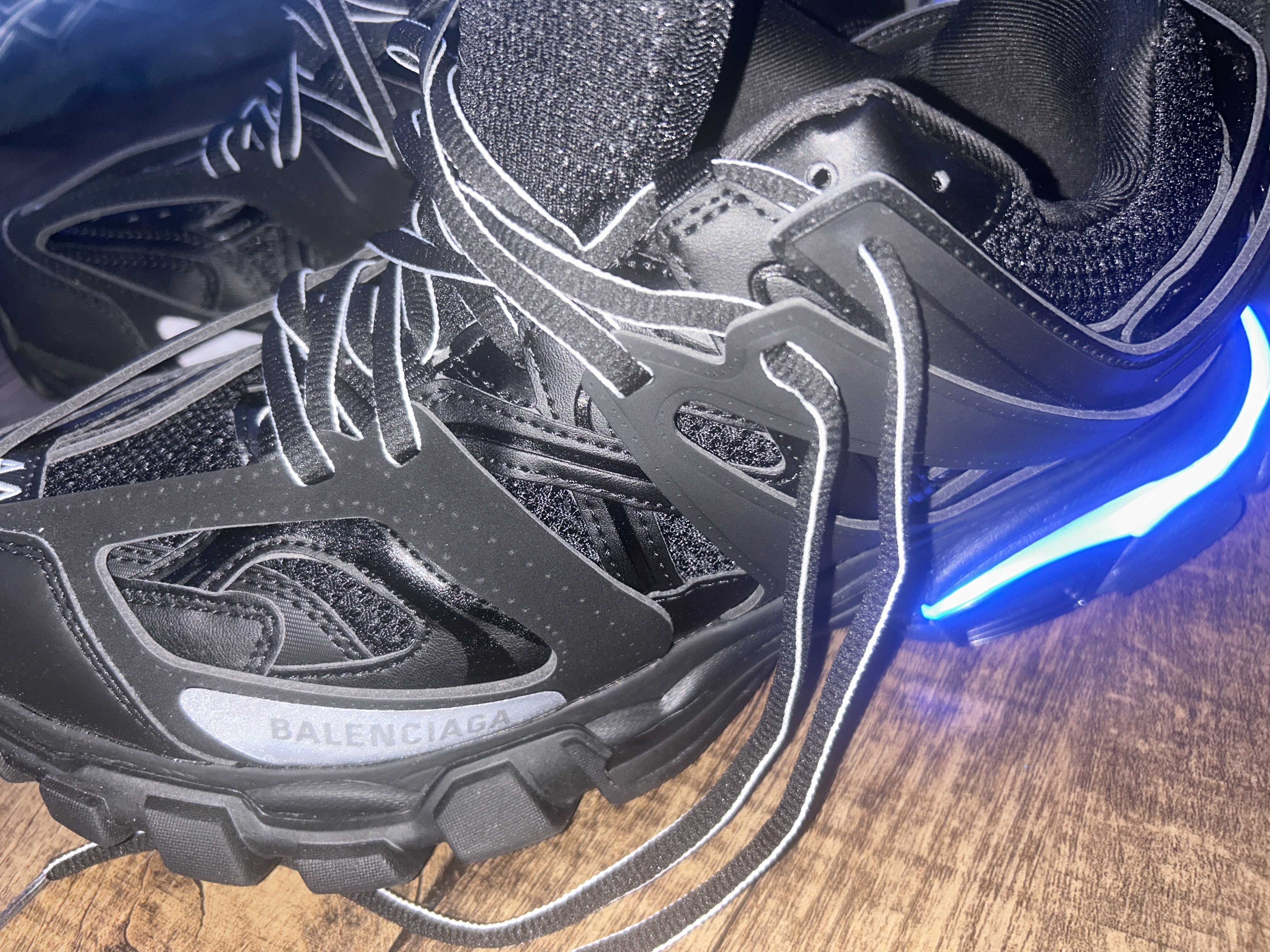 Balenciaga Track LED Black 555032 W1GB7 1000  review 1