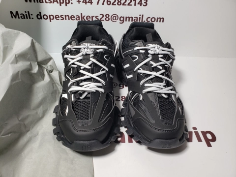Dopesneakers QC Pictures |Balenciaga Tess S. Black White 542023 W1HB 1912