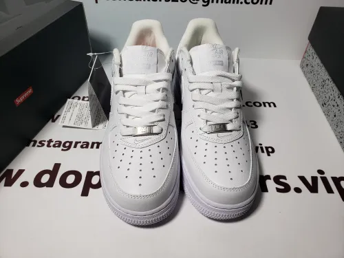 Dopesneakers QC Pictures |Fake Supreme x Air Force 1 Low White CU9225-100