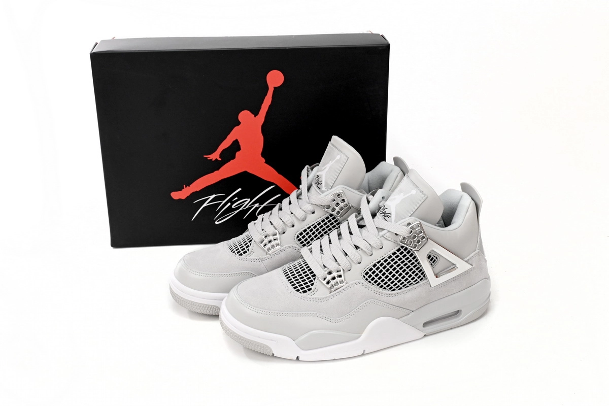 Jordan 4 frozen moments reps